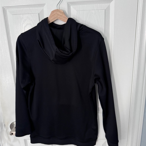 Under armour sweater - Picture 3 of 4